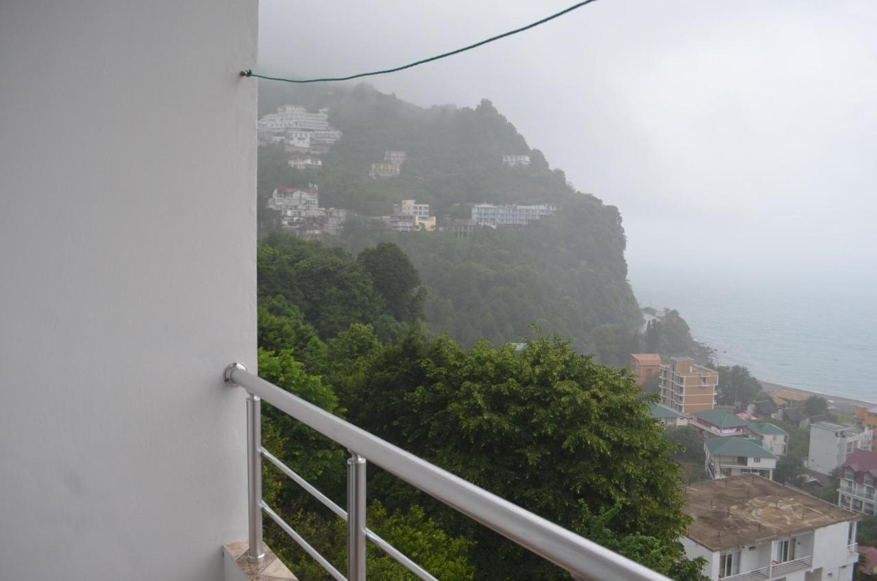 Akhmed Guest House Kvariati Exterior photo