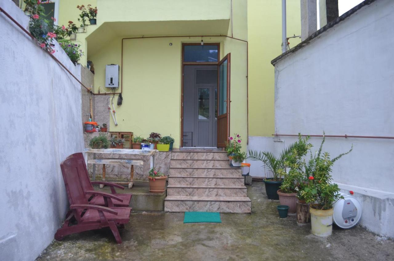 Akhmed Guest House Kvariati Exterior photo
