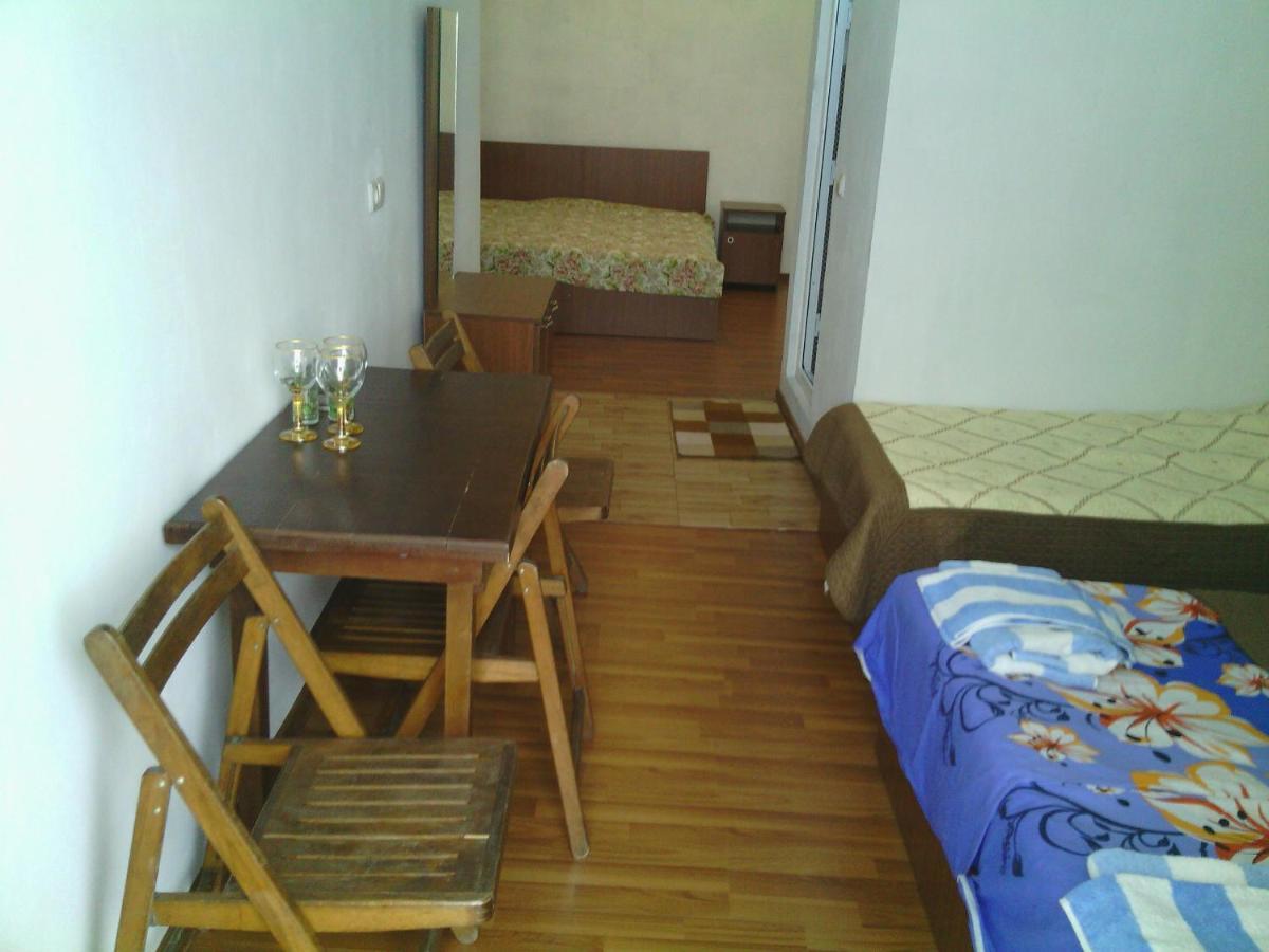 Akhmed Guest House Kvariati Room photo
