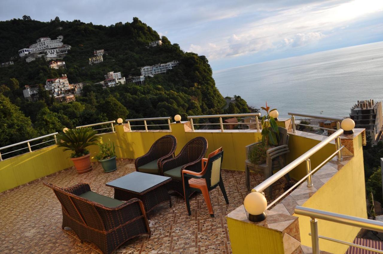 Akhmed Guest House Kvariati Exterior photo
